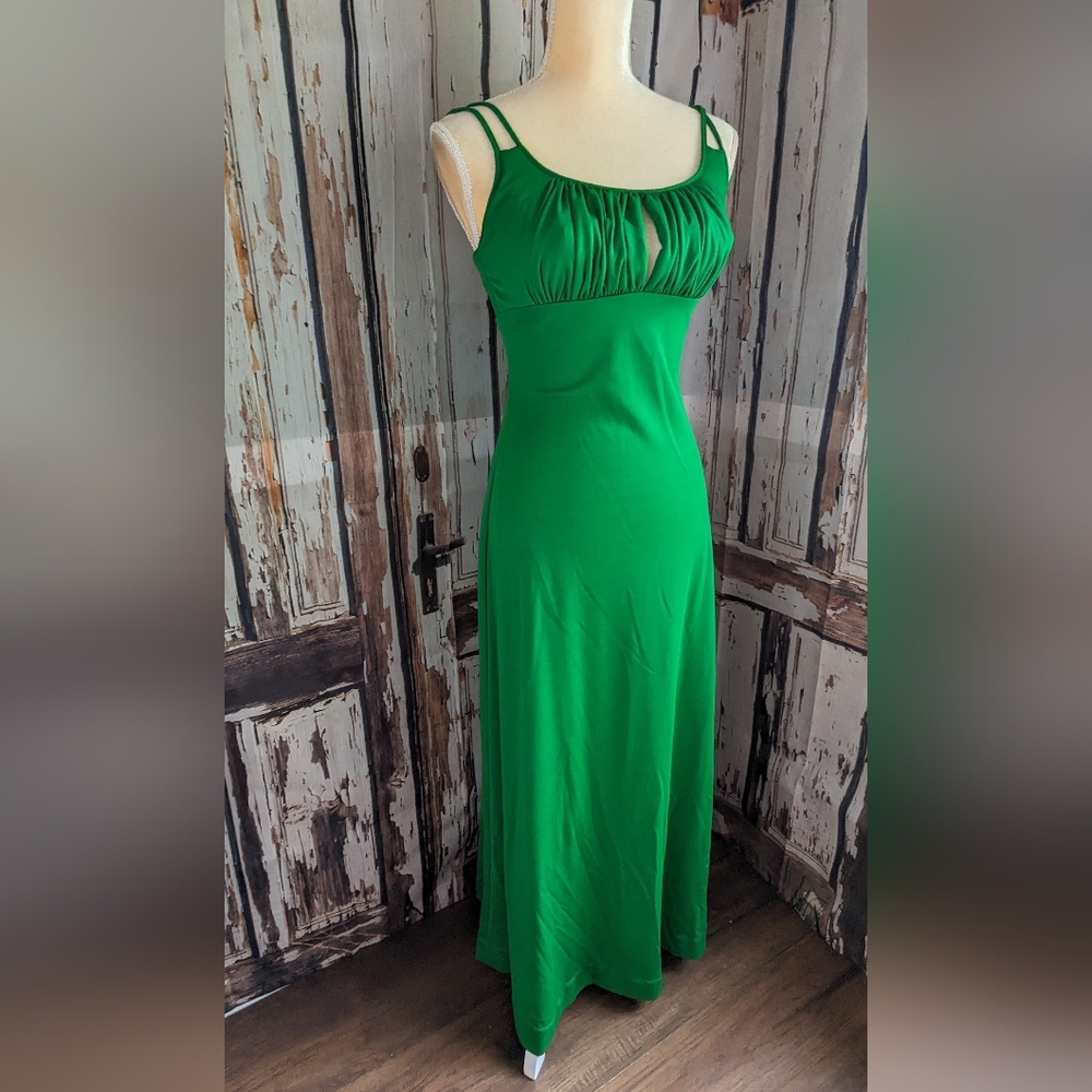 Authentic Vintage Era 70s Jack Hartley gown